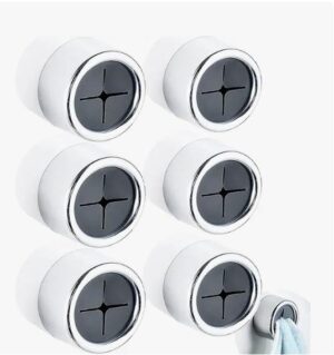 Push hooks towel holders